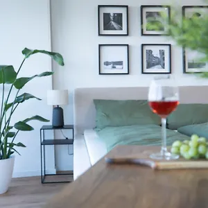 Helles Mit Tollem Blick über Apartment
